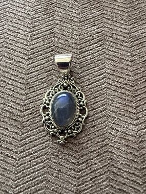 Labradorite Filigree Sterling Silver Pendant - NEW!
